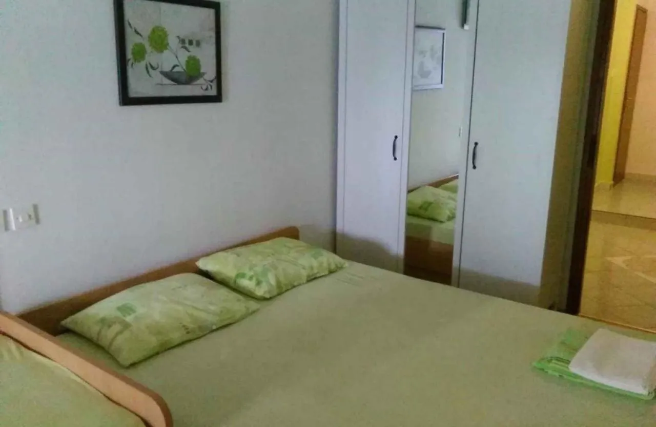 Apartments In Jadranovo 41877