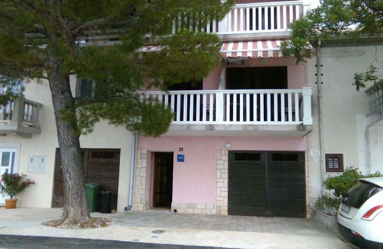 Apartments In Jadranovo 41877